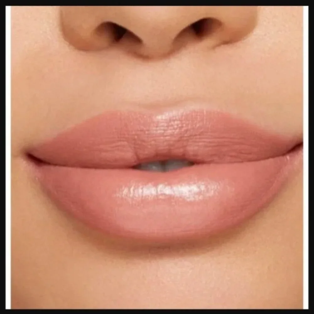 Kylie Cosmetics Creme Lipstick #613 If Looks Could Kill NIB